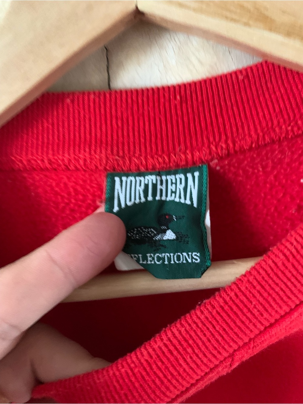 Vintage Northern Reflections Red Crewneck Sweatshirt - Picture 4 of 5